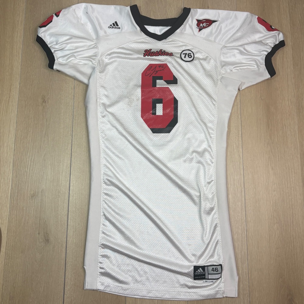 NIU Northern Illinois Huskies GAME WORN Jordan Lynch Autograph Football Jersey